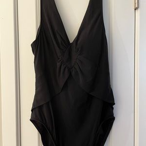 Miraclesuit, Size 16, Black